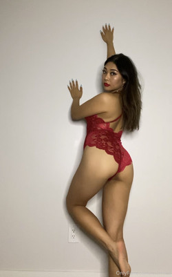 [OnlyFans] merrrica - 100 Vids & 187 Pics - @merrrica - (20200107-20201124)/Images/merrrica-2020-01-22-19602430-Like this post is you wanna see more collabs w Jennie Go.jpg