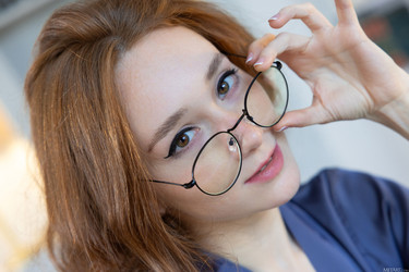 MetArt.com 2026-01-14/[MetArt.com] 26-01-14 Alice Mido - Page Turner (x122) 5464x8192/MetArt_Page-Turner_Alice-Mido_high_0005.jpg