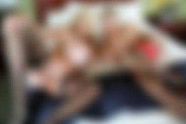 Onlyfans.com - kaylakleevage/Images/02-11-2018-15557286.jpg
