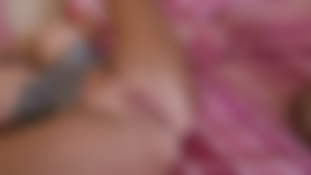 Onlyfans.com - kaylakleevage/Images/05-07-2020-502491611.jpg