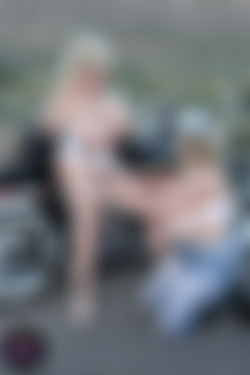 Onlyfans.com - kaylakleevage/Images/03-10-2018-14163572.jpg
