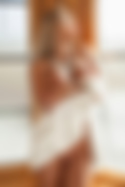 [photodromm.com] 2017-04/[photodromm.com] - 2017.04.14 - Maria - Unforgettable (x50) 2000x3000/15l.jpg