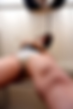 TigerrJuggs.com/Galleries/Heel Slave/pic140720_015.jpg