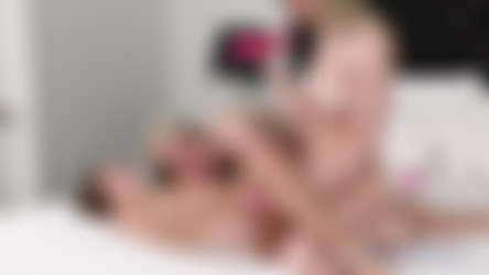 Amber Moore MegaPack/Lez - ExCoGiGirls - 2023.12.20 Lezzzzz Be Friends - Amber Moore, Hannah Stasia, Roxanne Rhodes 720p.mp4
