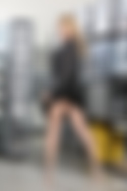 CherryPimps.com_05.10.20.Alix.Lynx.&.Kiara.Edwards.Getting.Caught.By.The.Boss.And.Being.Rewarded.More.Solo.XXX.iMAGESET-IMNoob/cherrypimps_alixlynx_kiaraedwards_07.jpg