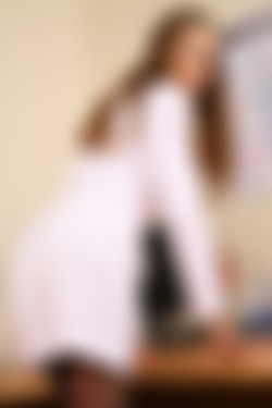 Only Secretaries In Suits 12.01.2012 - 26.12.2012/12th October 2012/5a5oaocy/exg_0015.JPG