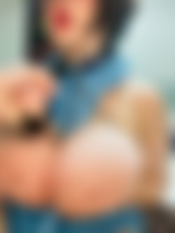 [OnlyFans.com] PeonyFelicity - Update May 5 2023/Images/2320x3088_52bbf1ef657535b92cb92f02c5f7f8c0.jpg