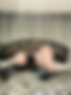 [OnlyFans.com] PeonyFelicity - Update May 5 2023/Images/2320x3088_671c1ee1e43130614c50f32e7ea90f4f.jpg