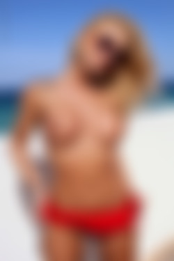 [photodromm.com] 2015-12/[photodromm.com] - 2015.12.04 - Brigitta - Red, White & Blonde (x54) 2000x3000/14l.jpg