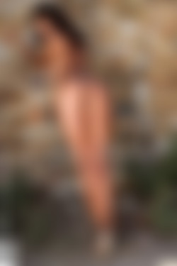 photodromm.com - 2012-10/_covers/ela - the wall 2.jpg