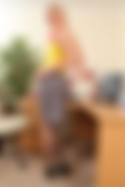 Only Secretaries In Suits 12.01.2012 - 26.12.2012/23rd April 2012/Michelle M_3bq8udaa/v7i_0073.JPG