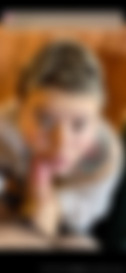 [OnlyFans.com] GillisBeeNaughty - SiteRip/images/1284x2778_2c6697323d48119f222d2026db2b87c1.jpg