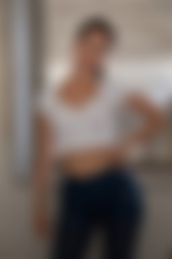 2022phdee/2022-06/[photodromm] 2022-06-12 Madelyn - Personal Jeans (x46, 3000 px)/Personal Jeans (1).jpg