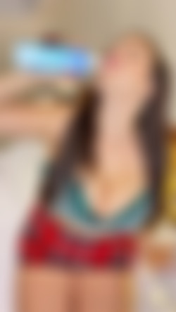 [OnlyFans.com] BustyEmily - SiteRip/videos/3135754527.mp4
