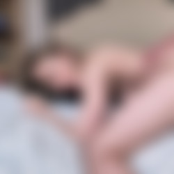 momdrips.19.01.20.riley.reyes.double.the.cum