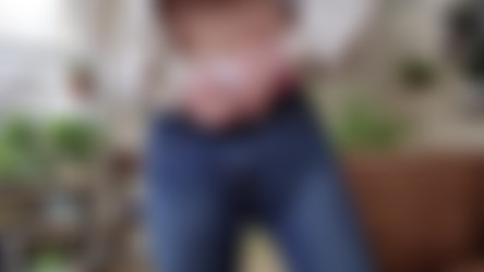 Baby Bea/2022-03-16 - It feels so good to wet my princess diaper under my jeans at home.mp4