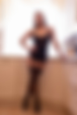 [photodromm.com] 2020-05/[photodromm.com] - 2020.05.04 - Josephine - Kitchen Sounds (x50) 2000x3000/02l.jpg
