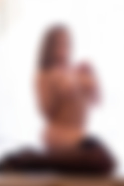 [photodromm.com] 2020-05/[photodromm.com] - 2020.05.04 - Josephine - Kitchen Sounds (x50) 2000x3000/39l.jpg