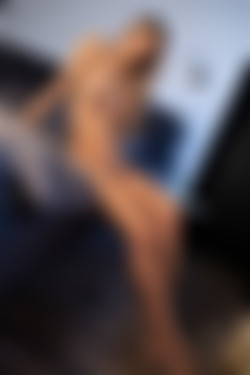 [photodromm.com] 2021-07/[photodromm.com] - 2021.07.16 - Ursula - King Size II (x42) 2000x3000/42l.jpg