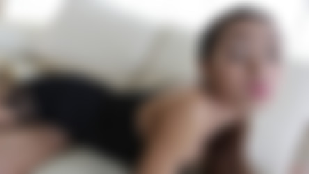 HelloLadyboy.com 4/1Samy1_Date/samy1_date_042-by-am.jpg