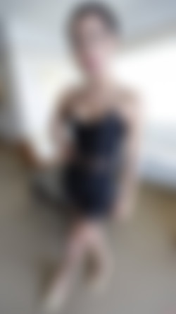 HelloLadyboy.com 4/1Samy1_Date/samy1_date_128-by-am.jpg