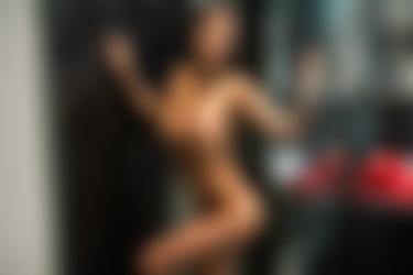[photodromm.com] 2018-04/[photodromm.com] - 2018.04.22 - Karola - Black Drops II (x42) 2000x3000/35l.jpg