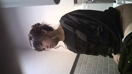 [voyeur] Hide & Seek Toilet Spying 4/Hide & Seek 28.mp4