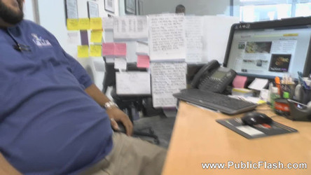 publicflash10/269_Used Car Lot/tinslee.wmv